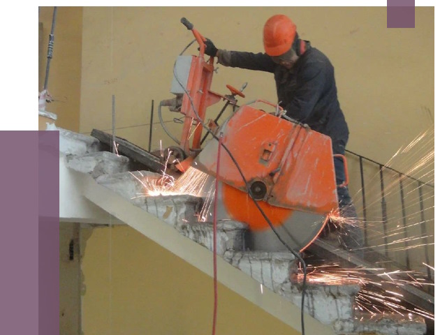 Демонтаж бетонных лестниц в Великом Новгороде от 4604 руб. за м2 | ПРОЛЁТ-Влк