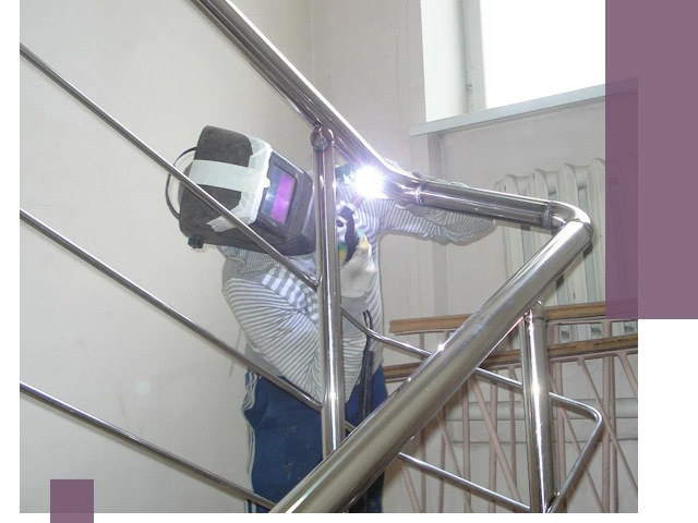 Монтаж перил и ограждений качественно в Великом Новгороде