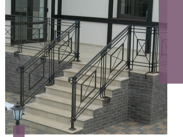 Перила для крыльца в Великом Новгороде — монтаж, изготовление и установка