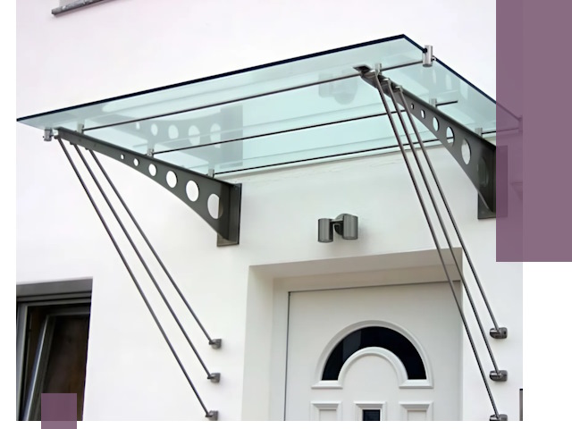 Козырьки над входом под ключ в Великом Новгороде — изготовление и монтаж