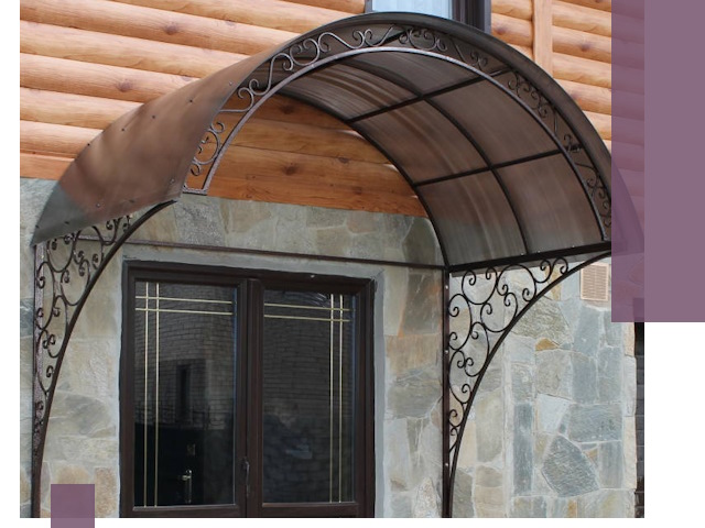 Арочные козырьки под ключ в Великом Новгороде: изготовление и монтаж