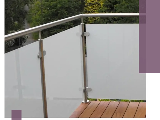 Алюминиевые парапеты для балконов и террас в Великом Новгороде